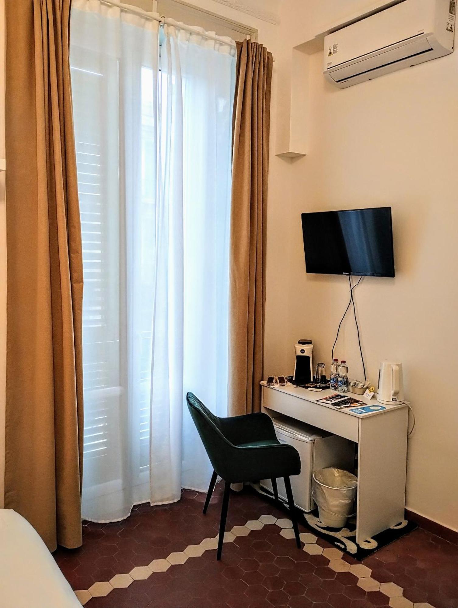 Suleima B&B Messina Centro Esterno foto